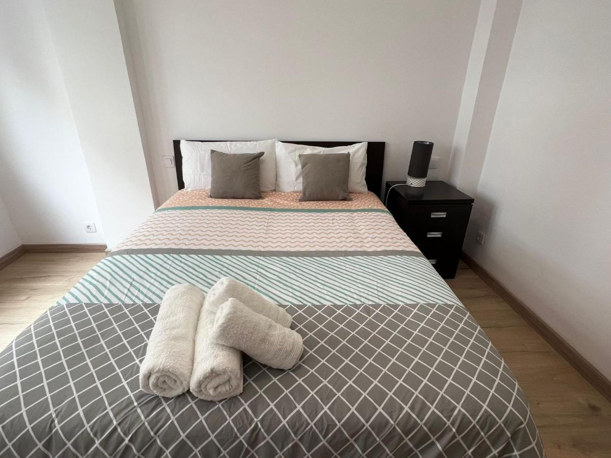 Close To Gran Via Centro Familiar Con Wifi By Apartamentos Logrono Exterior photo